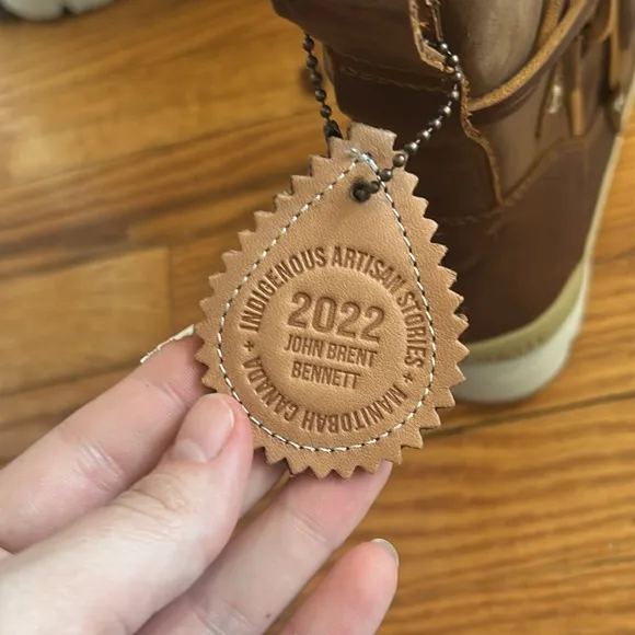 🆕Manitobah Mukluks Suede Boots