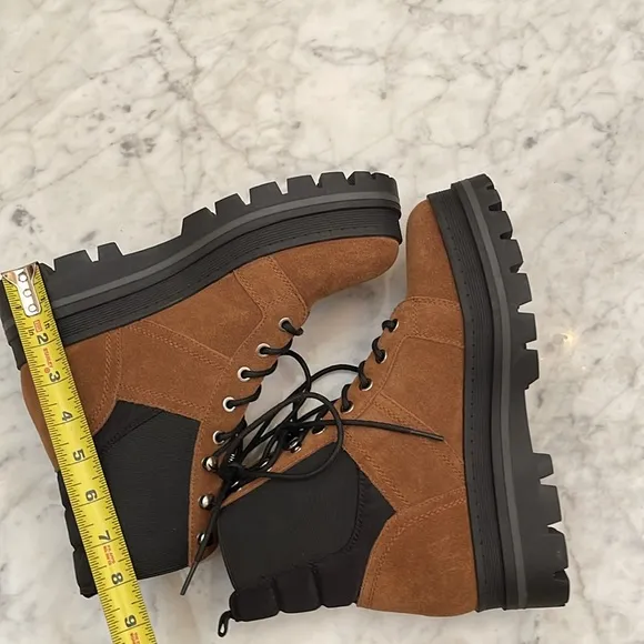 Marc Fisher Dark brown platform leather shoes