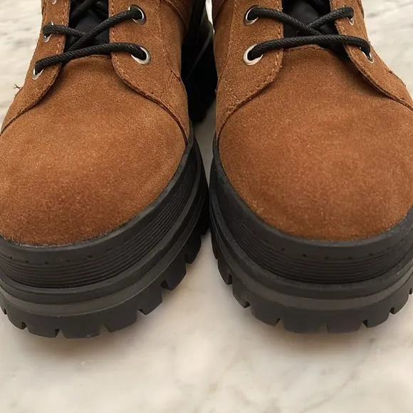 Marc Fisher Dark brown platform leather shoes