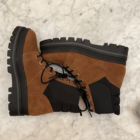 Marc Fisher Dark brown platform leather shoes