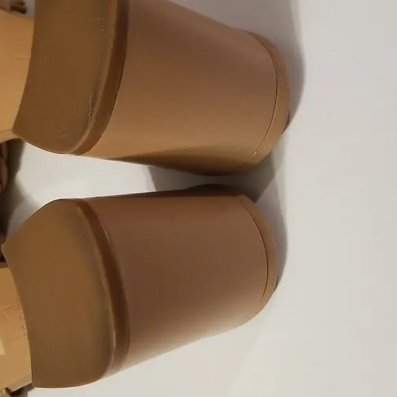 Marc Fisher Nahea Woven Braided Puffy Quilted Leather Sandals Slides Nude lk New