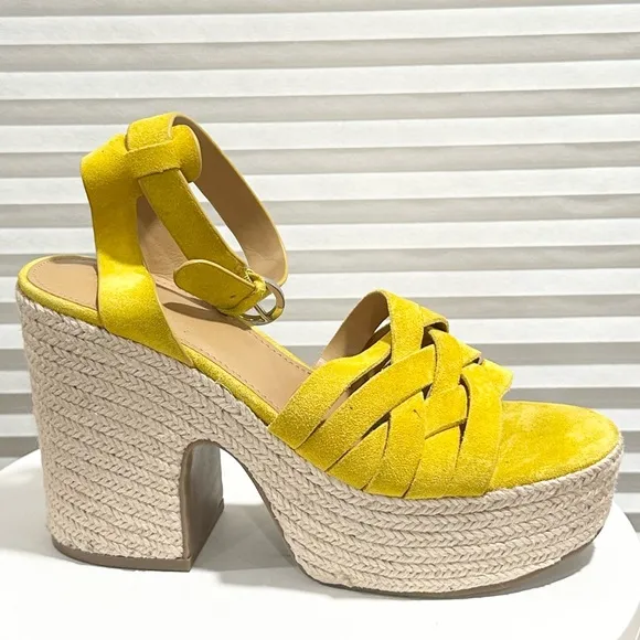 🌸MARC FISHER🌸 Oaten Suede Ankle Strap Block Heel Size: 8.5