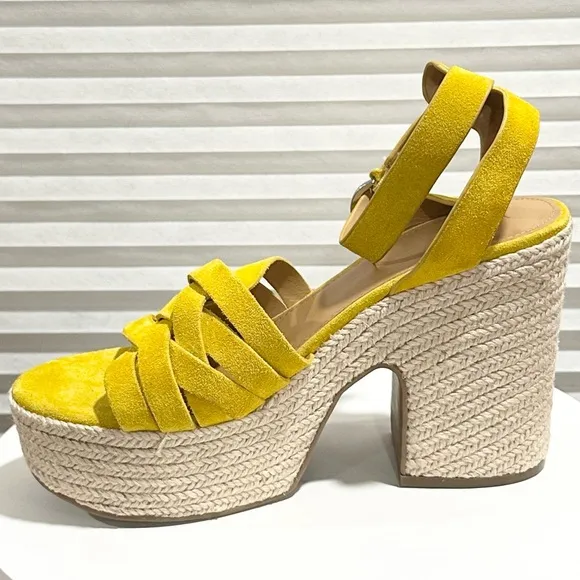 🌸MARC FISHER🌸 Oaten Suede Ankle Strap Block Heel Size: 8.5
