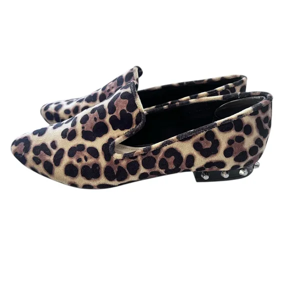 Marc Fisher Velvet Leopard Print Loarer Slip On Shoes Size 7.5M Studded Brown