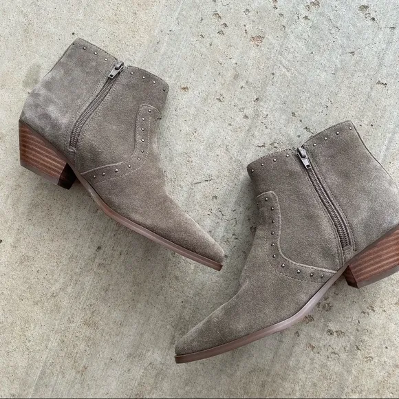 Marc Fisher | Wanda Gray Suede Pointy Toe Ankle Boots 6M