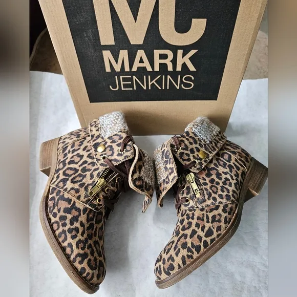 Mark Jenkins leopard boots sock lined with box