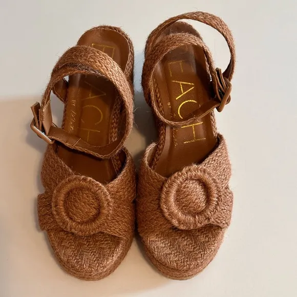 Matisse Kai Platform Wedges in Honey Color