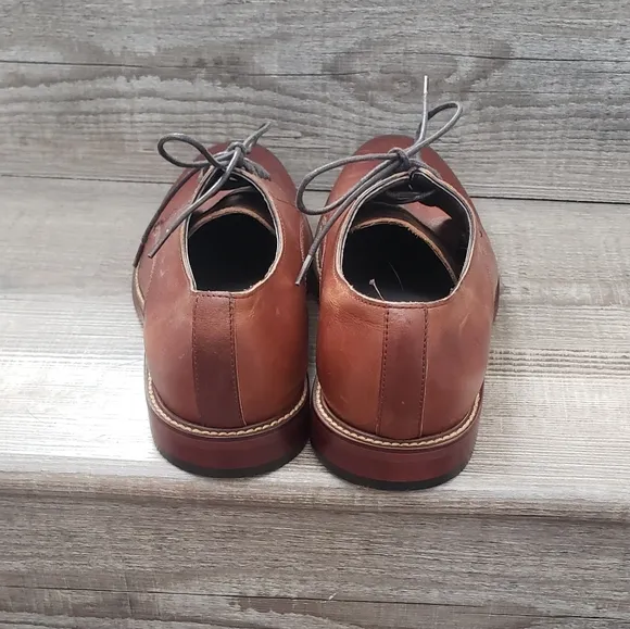 Men's Ashton Grey leather lace up shoes size 8 NWNT