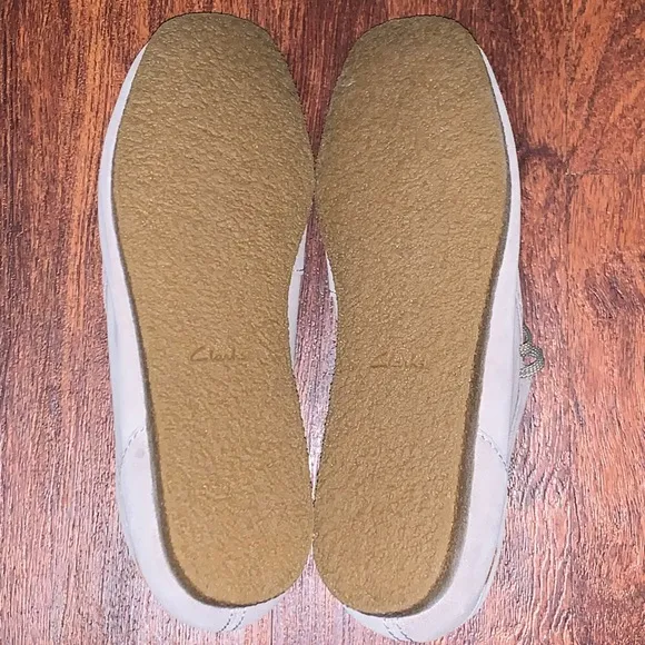 Mens Clarks size 11.5