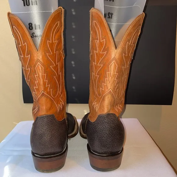 Mens Lucchese Bootmaker Tan Cowboy Western Boots with Intricate Stitching. USA