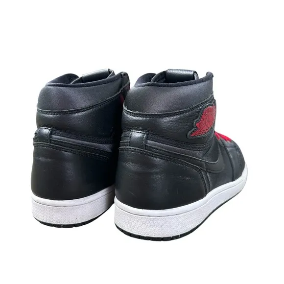 Men's Size 10 Nike Air Jordan 1 Retro High Black Satin Red Shoes 555088-060