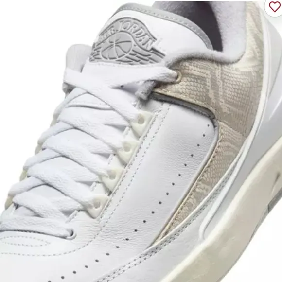 Men's White and Gray Sneakers Jordan 2 Low Pythons New No Box