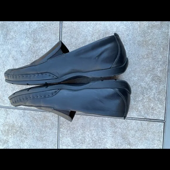 Mephisto “edlef” Black Leather Cool Air Driving Shoes