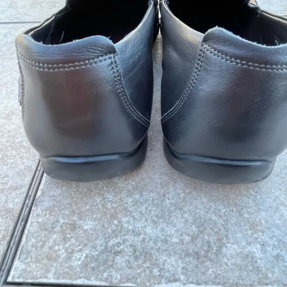 Mephisto “edlef” Black Leather Cool Air Driving Shoes