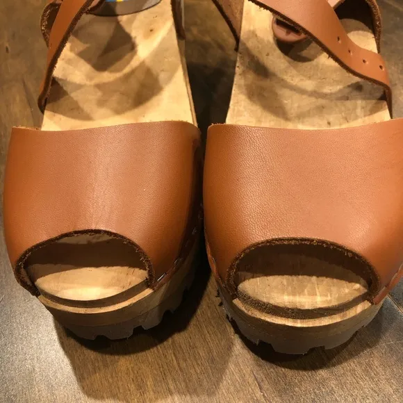 MIA 'Greta' Clog Sandal NWOT