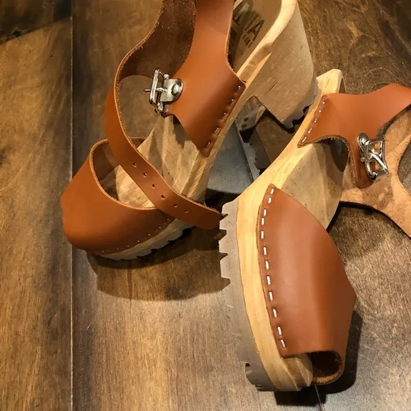 MIA 'Greta' Clog Sandal NWOT