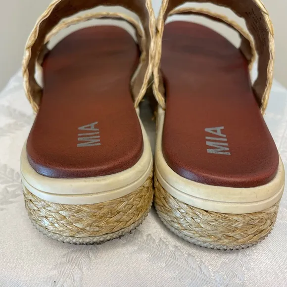 MIA Women's Tan Woven Platform Sandals Size 8.5