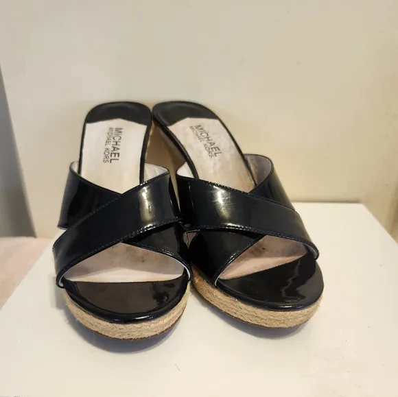 Michael Kors &quot;Kami&quot; Black Patent Leather Wedge Heel Sandals Sz. 9 Ret $229