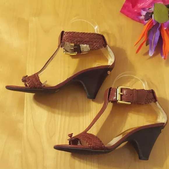 Michael Kors Juniper Woven Leather T-Strap Cone Shaped Heel Sandals Size 7 Brown