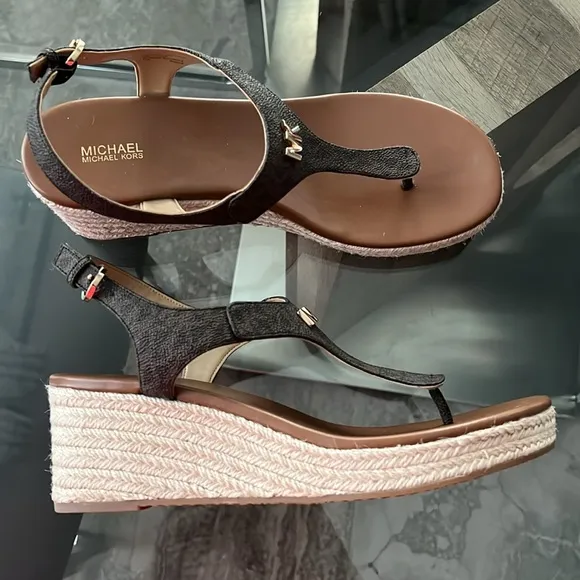 Michael Kors Laney Saffiano Logo Espadrille Wedge Sandals, Size 11 New w/o Box