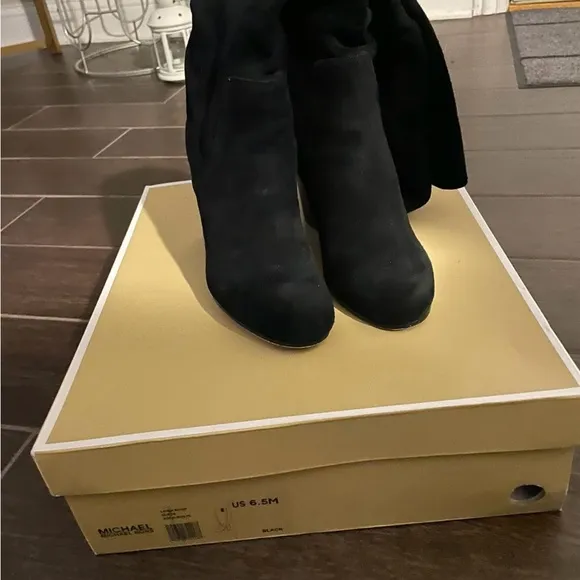 Michael Kors Leigh Black Suede Leather Boots