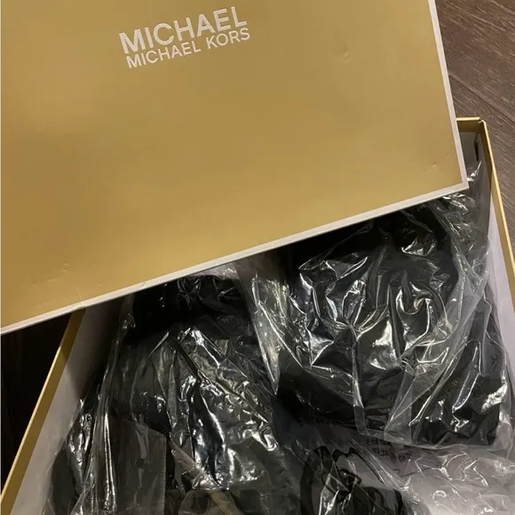 Michael Kors Leigh Black Suede Leather Boots