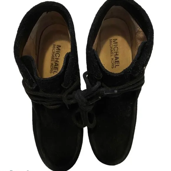 MICHAEL KORS SUEDE WEDGE BOOTS 6