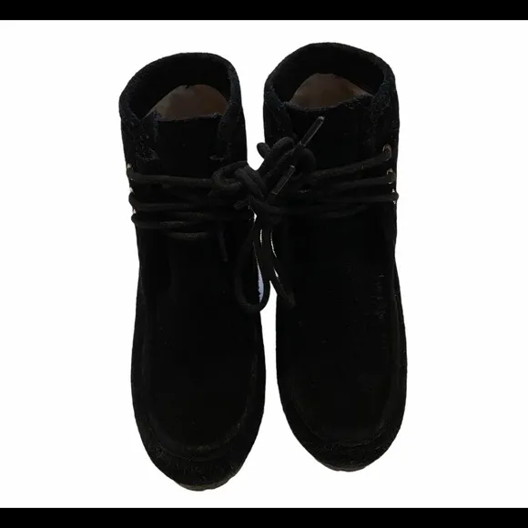 MICHAEL KORS SUEDE WEDGE BOOTS 6