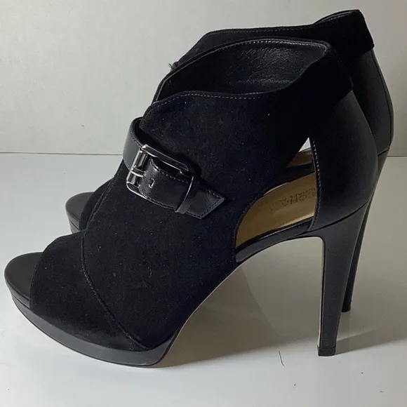 MICHAEL KORSOpen toe Isabella ankle boots