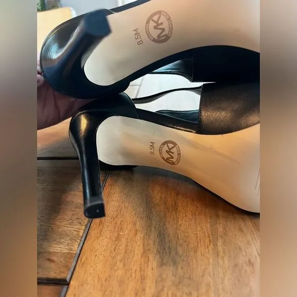 Michael Kors Black Women's Peep Toe zipper Bootie high heels; Size 8.5; NWOT