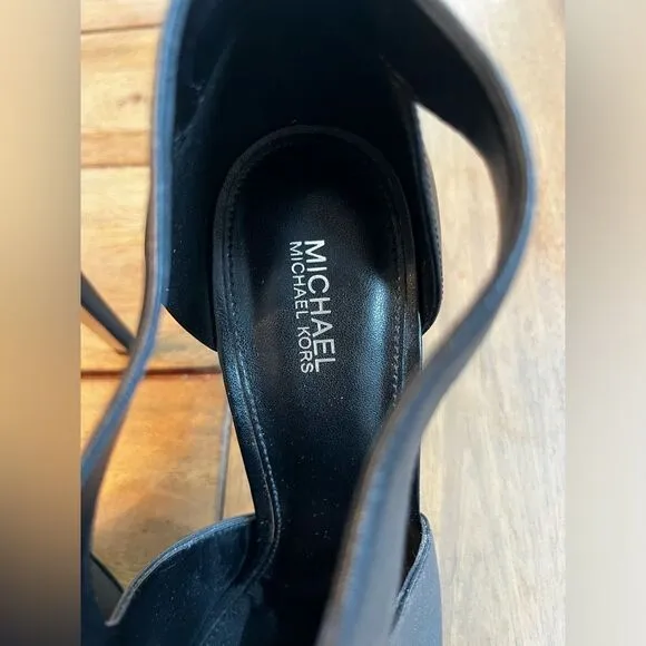 Michael Kors Black Women's Peep Toe zipper Bootie high heels; Size 8.5; NWOT