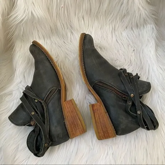 Milah Washed Black Leather Ankle Booties SIZE 10