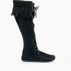 MINNETONKA 🖤 Black Boots