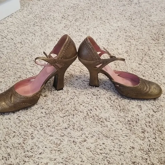 Miu Miu leather shoes,size 39 1/2