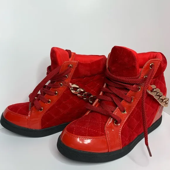 Monchino Platform tennis shoes Red Velvet Urban boots Rubber Heals