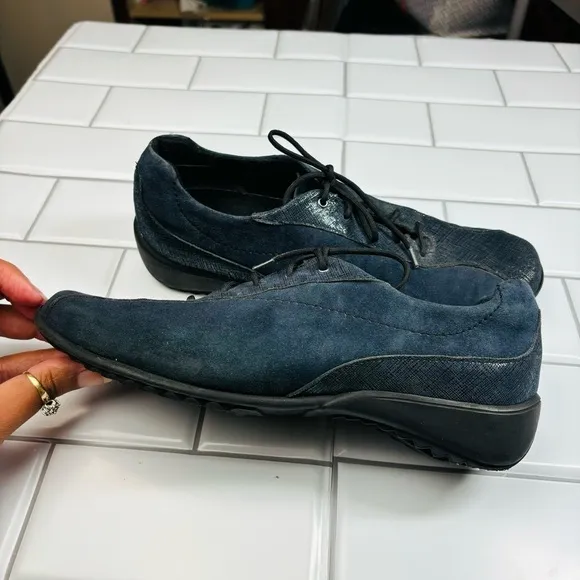 Munro American Sydney Blue Suede Leather Metallic Lace Up Shoes Womens Size 7.5N