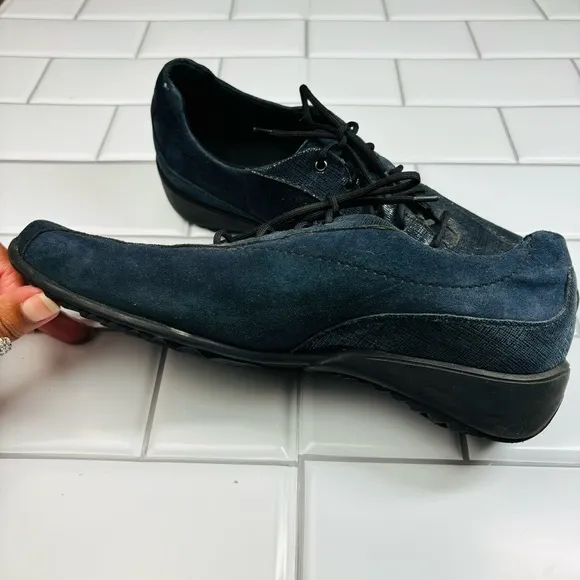 Munro American Sydney Blue Suede Leather Metallic Lace Up Shoes Womens Size 7.5N