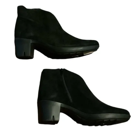 Munro booties boots suede size 11 N