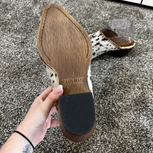 Myra HEELY WESTERN HAND-TOOLEDMULES Size 10 Black and White NEW IN BAG