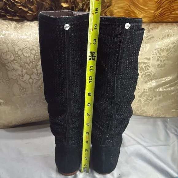 (N7) Ugg Abilene Slouch Boots in‎ Black Perforated Suede Size 5.5 Women