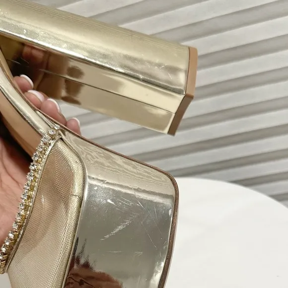 🌹NALEBE🌹 Reflections Stellar Crystal Embellished Platform Pump Size: 38.5