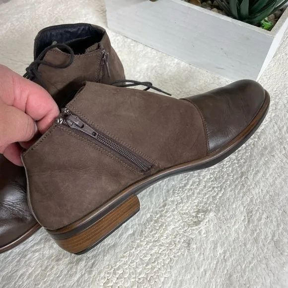 Naot Brown Leather Chukka Boots with Lace-Up Design 9.5