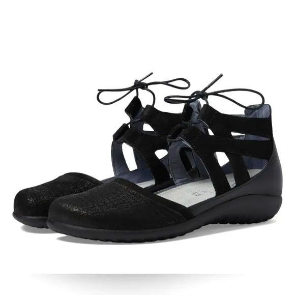 Naot Kata Black Crackle Leather Lace-Up Shoes