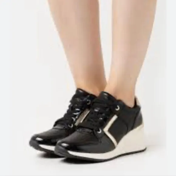 NEW! Aldo Women’s Khloe platform Fashion Sneakers never worn size 8.5