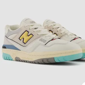 New Balance 550 Sea Salt Teal sz5.5