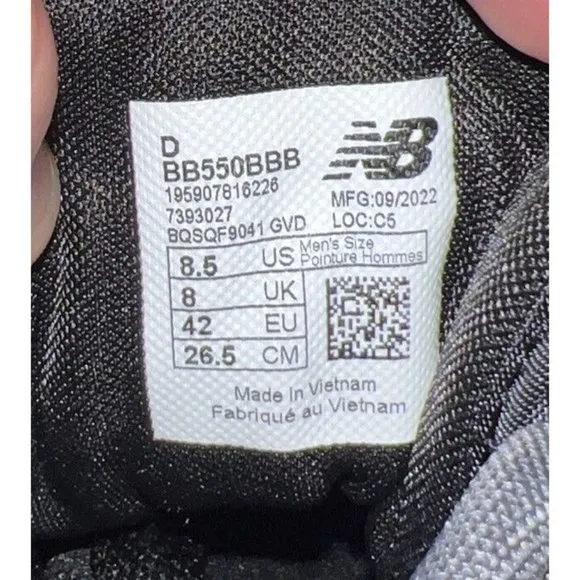New Balance 550 Triple Black Mens Leather Athletic Shoes Sneakers Size 8.5