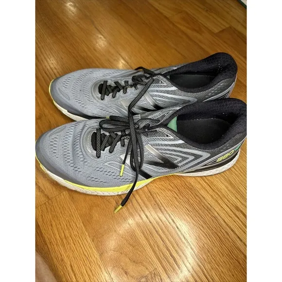 New Balance 880 V7 M880GY7 Mens Sz 12  Gray Yellow Running Shoes Sneakers