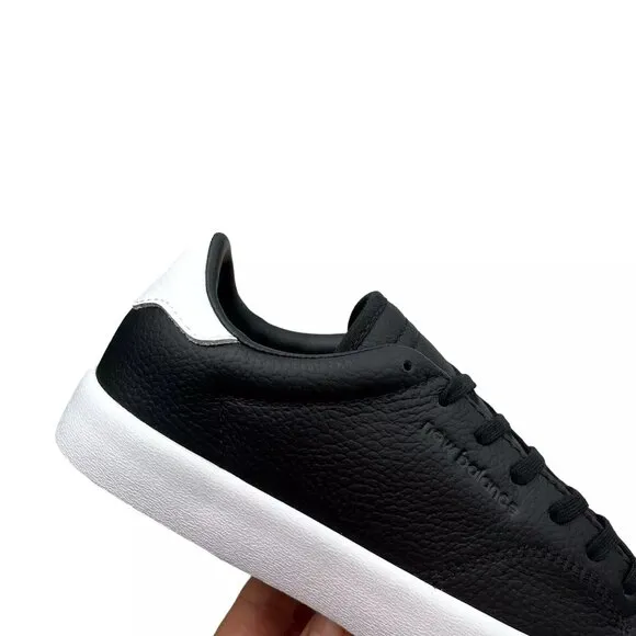 New Balance CT210 V1 Youth Boy's Leather Sneakers Size 4 Black/White Skate Shoes