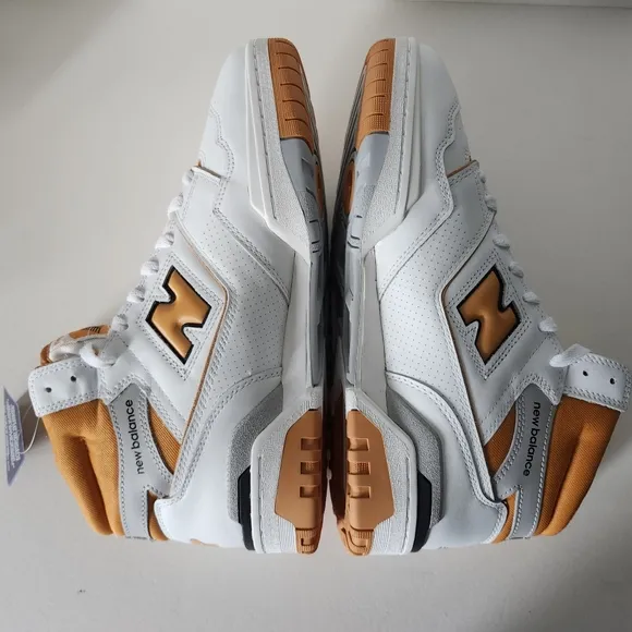 New Balance High Top Shoes Mens 10 White &amp; Orange Basketball Sneakers BB650RCL