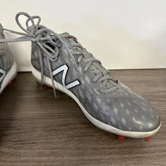 New Balance Mens Size 13 US Gray Low-Cut TPU Baseball Cleat Shoes COMPTG1